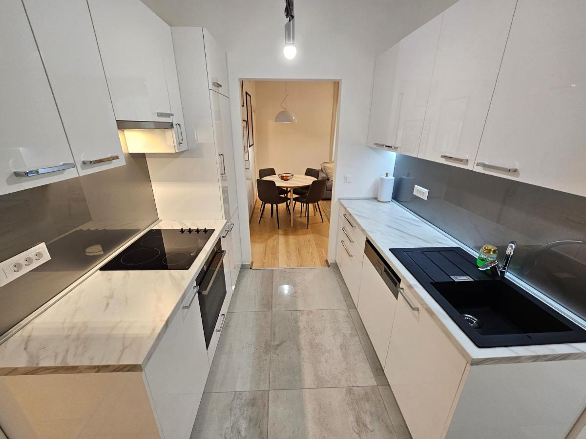 Cosy&Lux On Main Square, Korzo Rijeka Apartment Екстериор снимка